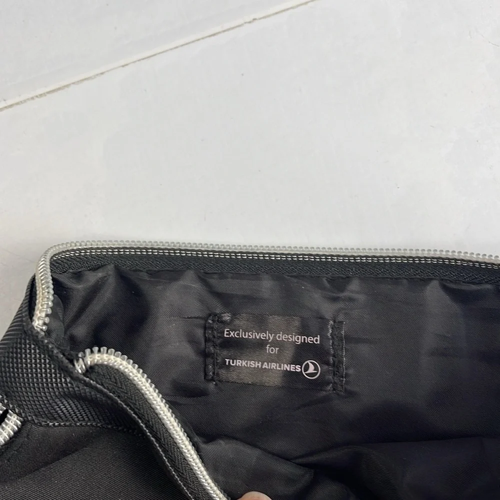 Jaguar Genuine Access Bag-Black Expandable With Zip Around Extender